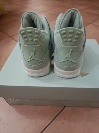 Air Jordan 4 Retro Seafoam Sail Silver