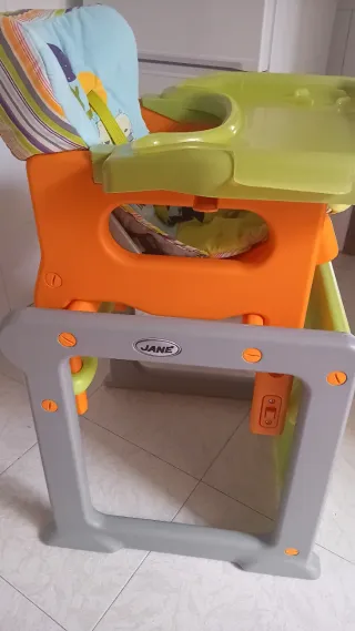 Trona de bebé marca jane