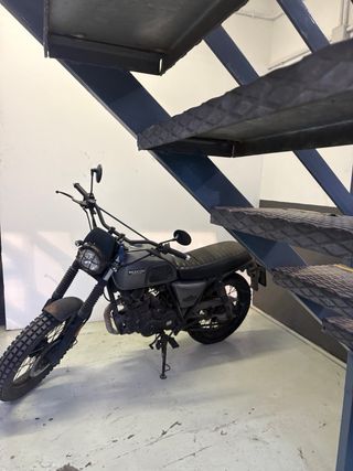 Moto Brixton 125cc Manual Pocos Km