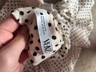 Falda Zara lunares beige y negra Talla M