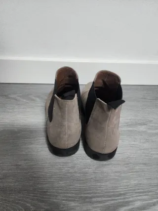 Botines Chelsea negros, camel o gris