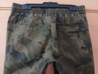 Pantalones camuflaje (Talla S)
