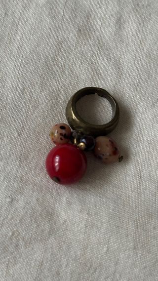 Anillo multiabalorios granate