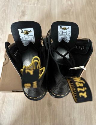 Botas Dr. Martens Negras Sin Estrenar