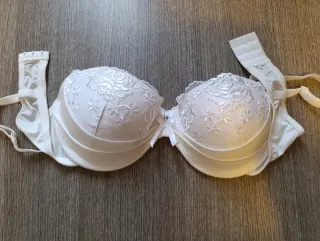 Reggiseno H&M 65B pizzo floreale bianco