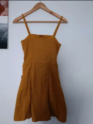 Vestido H&M mostaza botones