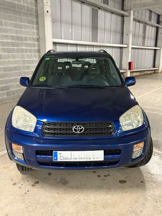 Toyota RAV4 2001 impecable 4x4 permanente
