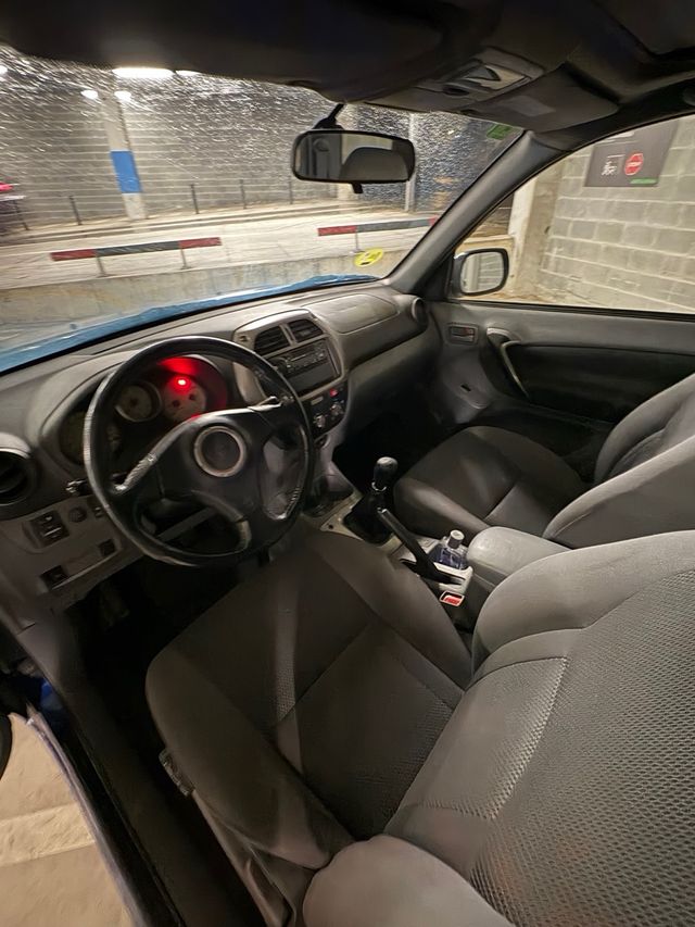 Toyota RAV4 2001 impecable 4x4 permanente