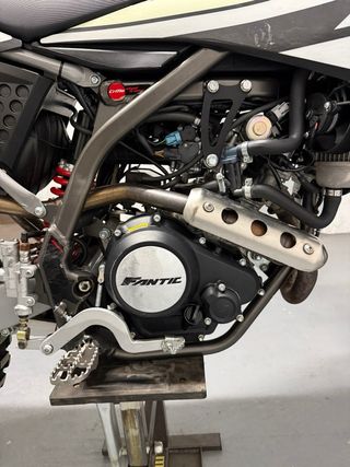 Moto Enduro Fantic 125 4t