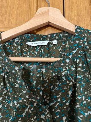 Blusa verde estampada