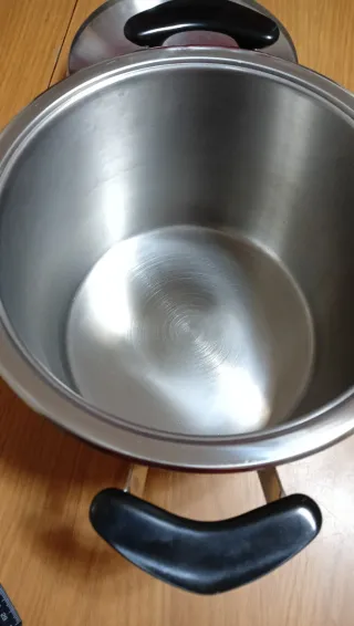 Súper Olla AMC Grande 24x20 cm De unos 9 litros