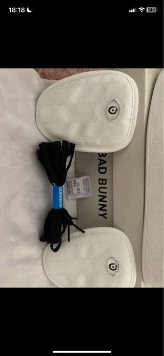 Adidas Campus x Bad Bunny