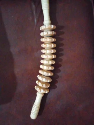 Masajeador madera glúteos, espalda, cervicales....