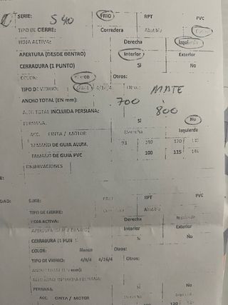 Ventana aluminio oscilobatiente con cristal mate