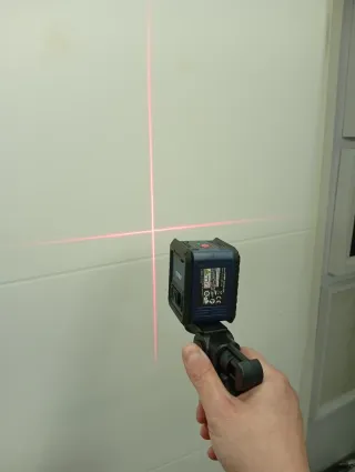 Nivel Láser Cruzado FERM