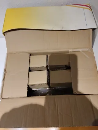 AMC, juegos especieros (12) y colgador pared