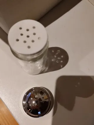 AMC, juegos especieros (12) y colgador pared