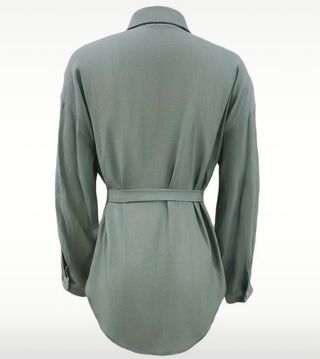 Camisa verde fina y elegante