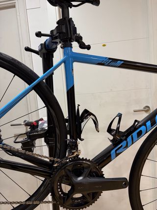 Bicicleta Carbono Ridley Helium Disc T-M (2024)