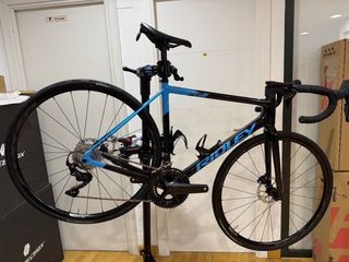 Bicicleta Carbono Ridley Helium Disc T-M (2024)