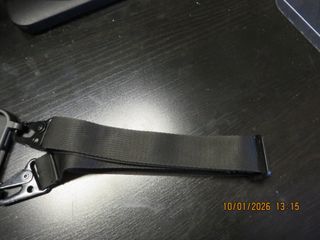 Funda iPhone 15 Pro Max con correa