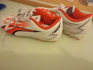 Botas Fútbol Puma Niñ@ Talla 33