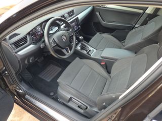 Skoda Superb Combi 2017 2.0TDI AdBlue Style DSG7