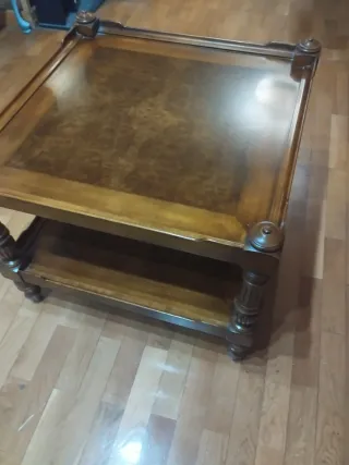 Mesa de centro de madera maciza