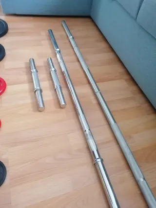 Material Gimnasio: Barra, Discos y Kettlebells