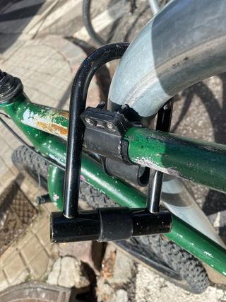 Bicicleta Montaña Vintage Verde con candado U