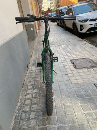 Bicicleta Montaña Vintage Verde con candado U