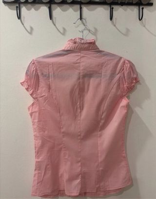 Camicia rosa con rouches