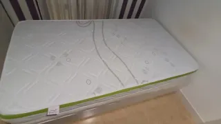 Colchón con Canapé abatible incluido