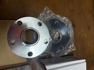 Separadores Ruedas R10 57.1mm