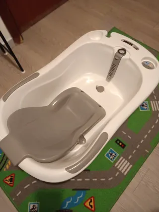 Bañera para bebé con termómetro