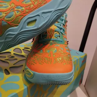 Puma MB.04 LaMelo Ball Scooby-Doo ÚNICAS