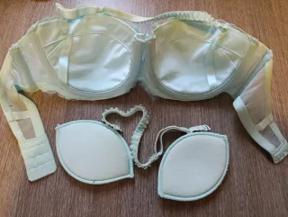 Reggiseno H&M 65B pizzo floreale celeste