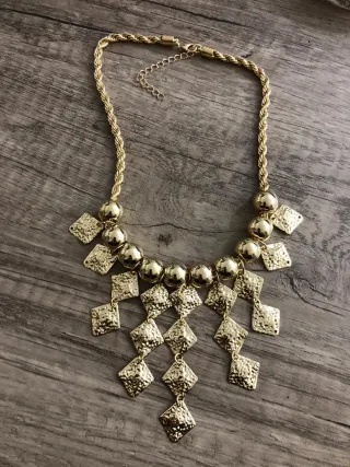 Collar Vintage Dorado
