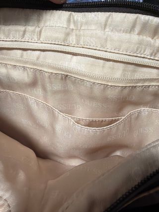 Bolso Guess Marrón y Dorado