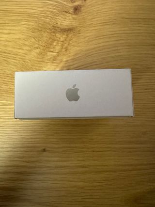 AirPods 4 con cancelación de ruido