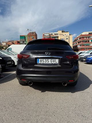 Infiniti FX37 2010