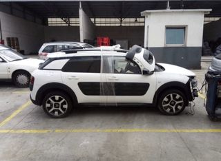 Faro antiniebla del der citroen c4 cactus 20123192