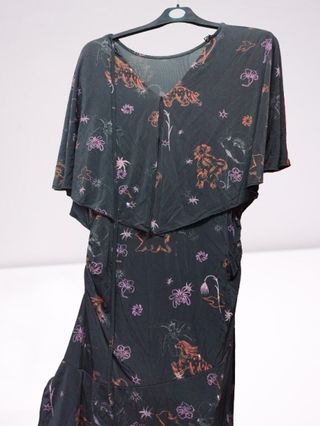 Vestido Bimba y Lola estampado gráfico largo