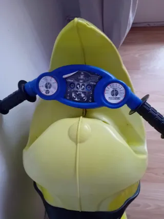 Moto de juguete infantil