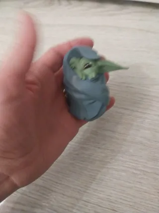 Figura Baby Yoda Envuelto