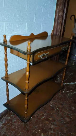 Mueble auxiliar 3 estantes madera y cajón
