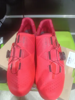 Zapatillas Ciclismo Carretera Shimano Rojas.