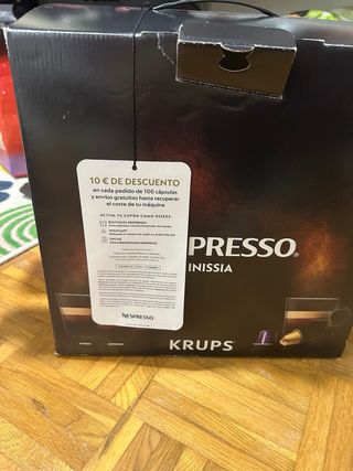 Cafetera Nespresso Inissia Negra