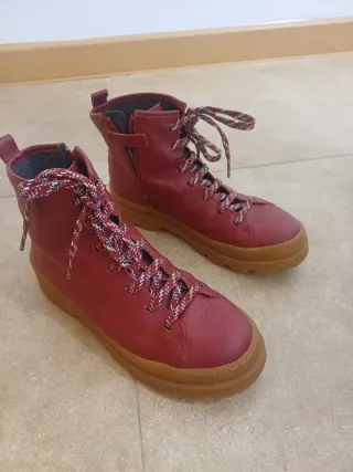 Botas Camper niña granate talla 35