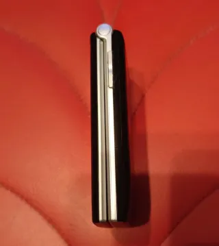 Teléfono móvil LG negro